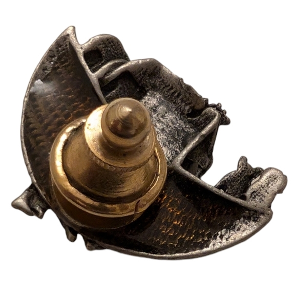 NOAHS ARK Vintage Pewter Lapel Pin Elephant Giraffe Deer Christian Animal Brooch - Picture 4 of 7